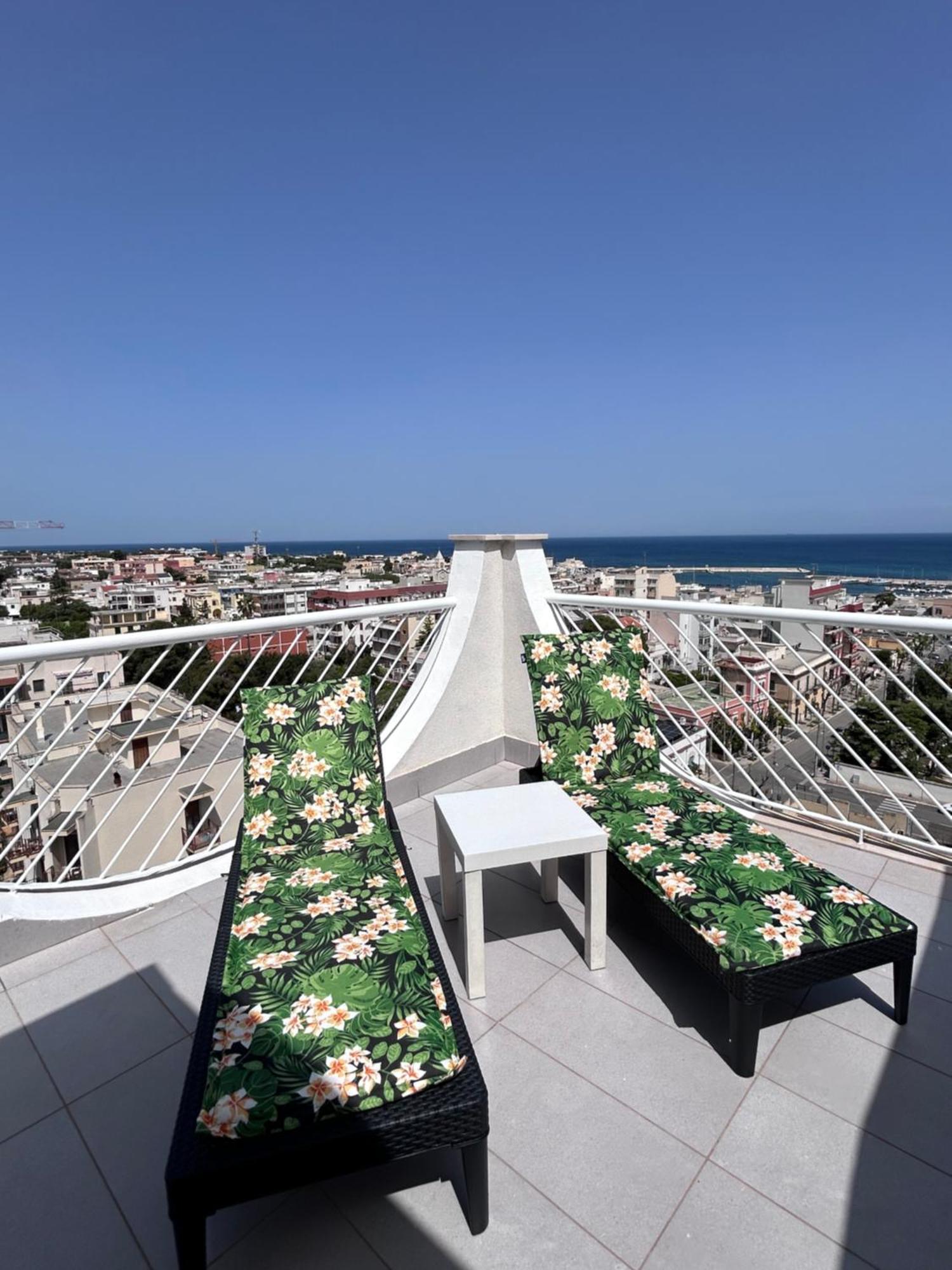 Isola Rovi Apartment Bari Exterior photo